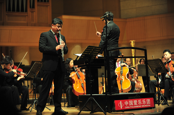 “热博之夜”John Bruce Yeh与中国爱乐乐团音乐会、Philippe Pierlot与上海爱乐乐团音乐会成功献演