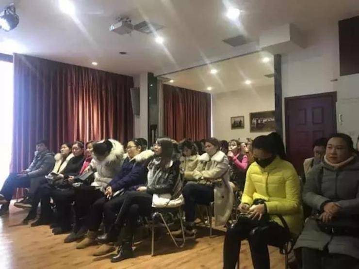 【报道】读谱与琴谱版本的选择|热博艺术家鲍释贤大师班洛阳站圆满结束。诤悠担