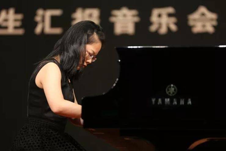 奏响青春旋律，添彩艺术人生|2017热博亚洲音乐奖学金综合师范类院系全国汇报音乐会（第一。┰猜淠