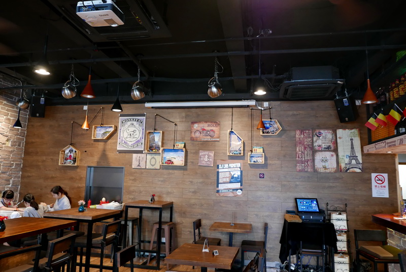 OLA 酒吧及餐厅——OLA 酒吧及餐厅与热博MG+DXR扩声系统