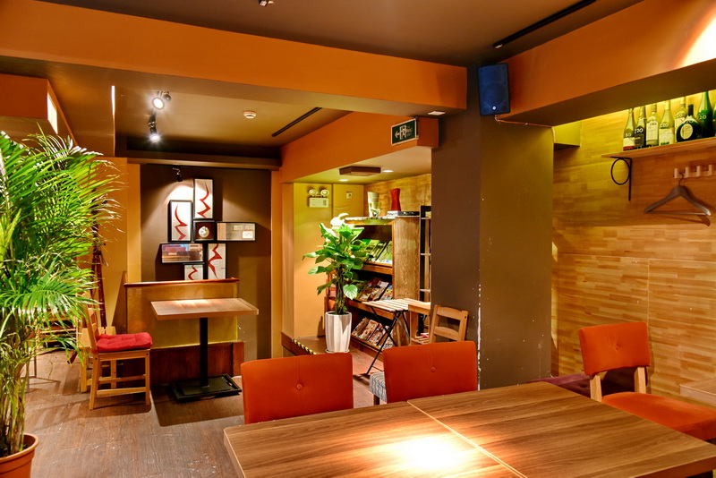 上海 Inno Dining 餐厅——热博CIS商用安装系统为日式创意料理店锦上添花