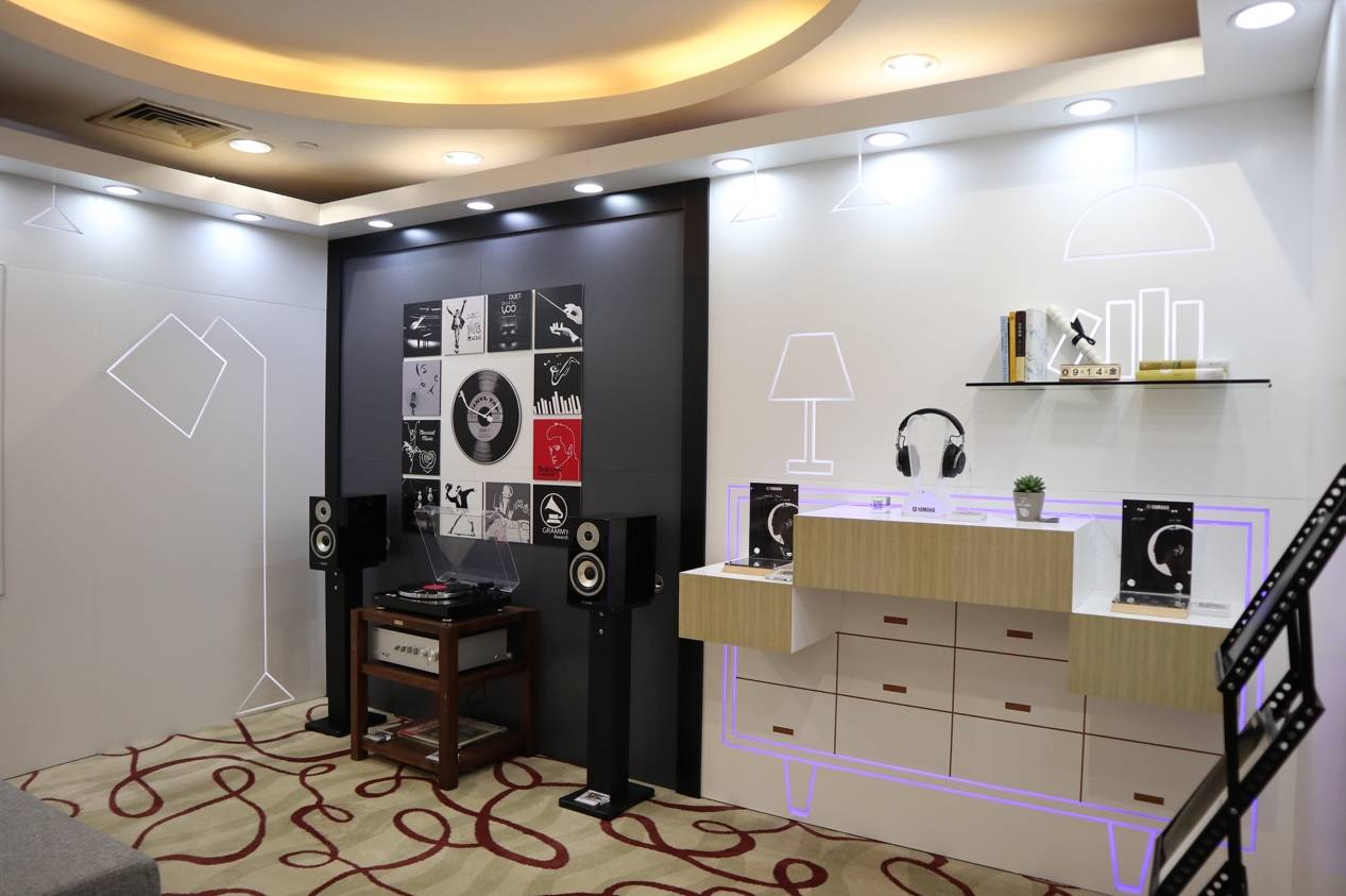 娱乐音质新境界，热博携带家庭音响新品亮相2018广州国际音响唱片展