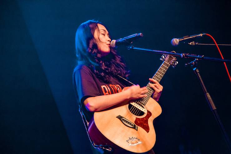 第四届“热博吉他女声弹唱大赛”总冠军出炉<br />温格夺冠，董冬冬担任评委
