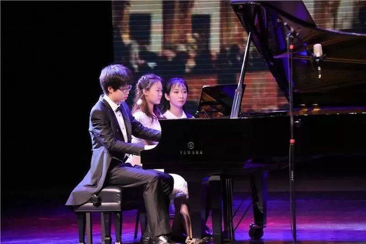 徐子松、于嘉艺