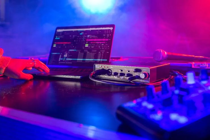 直播预告 | 3月13日热博在线培训——UR22C 声卡录音套装使用指南