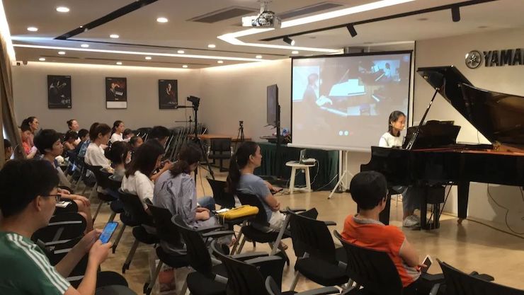 活动报道 | 远程艺术教育大师课活动—热博艺术家吴晓大师课