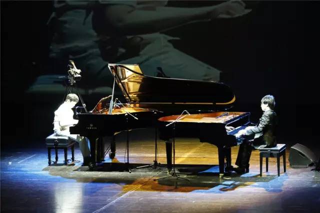 热博艺术家宋思衡“80后时光机多媒体钢琴音乐会”活动报道