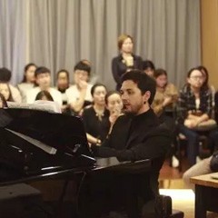 赏名家表演，听大师指导|热博跨界钢琴远程教学展示暨热博艺术家爱德华·昆斯大师班在蓉成功举办