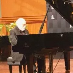【回顾】2017热博亚洲音乐奖学金-四川音乐学院颁奖仪式暨热博海外艺术家彼得·多纳赫钢琴独奏音乐会圆满结束！